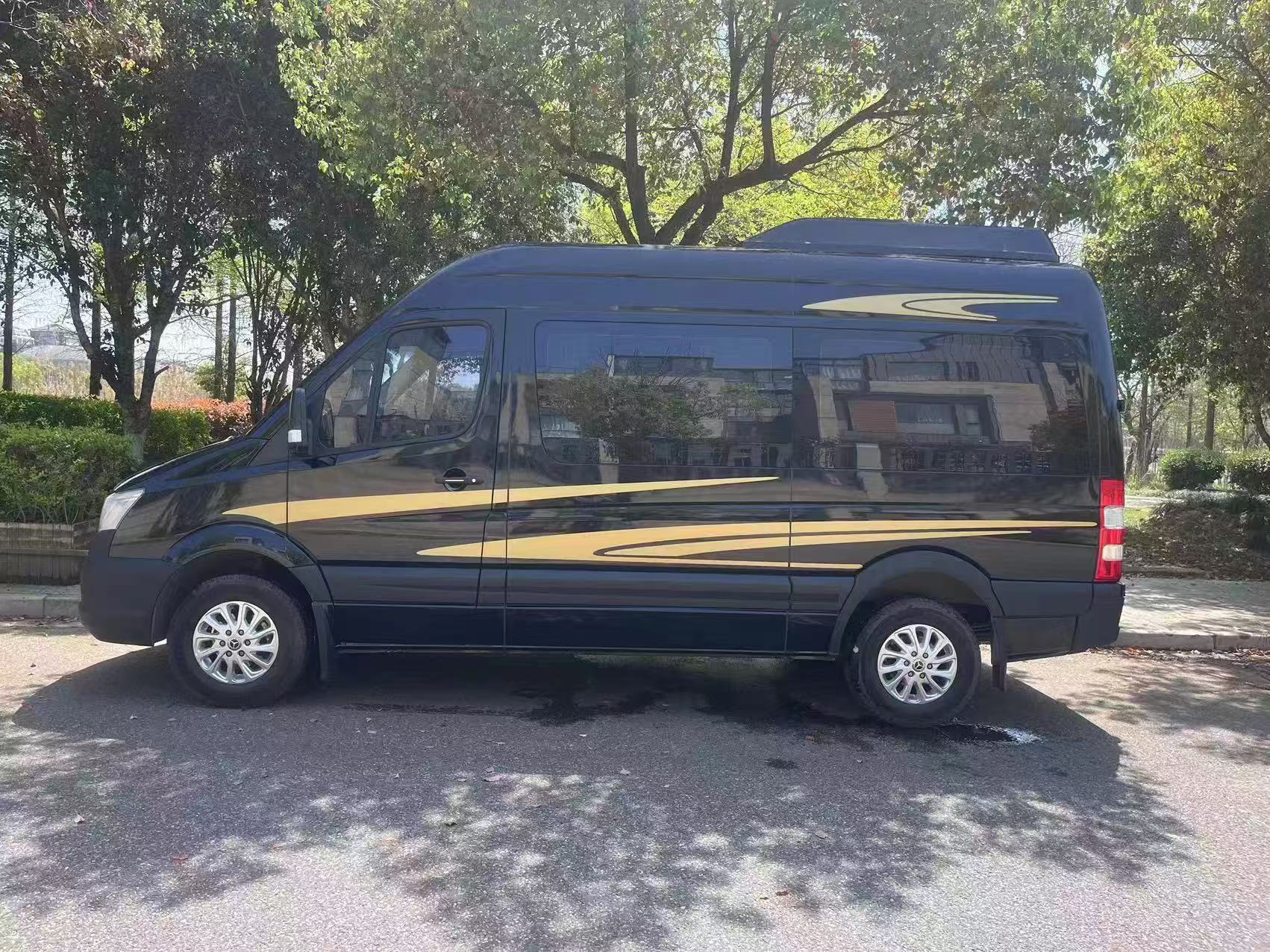 西安大巴包车